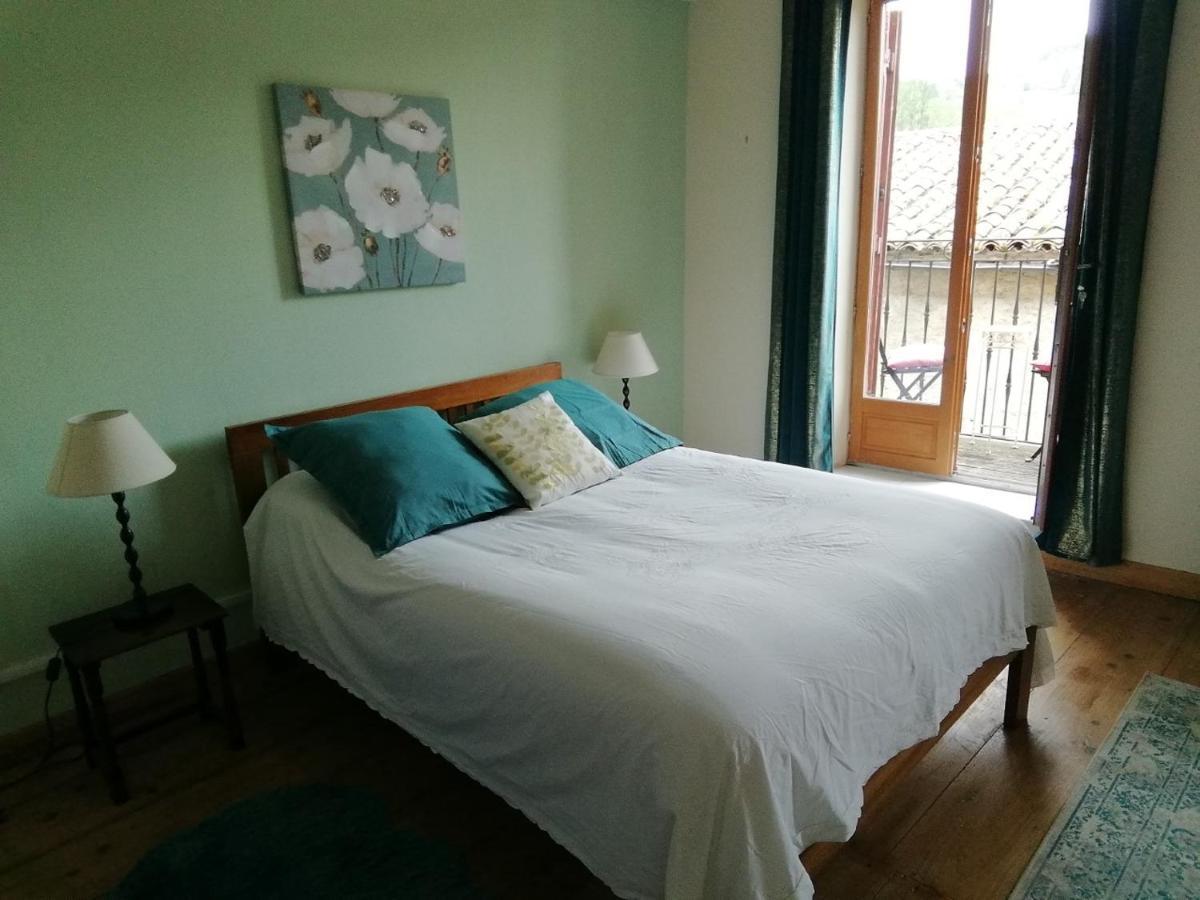 Bed and Breakfast Aux Douces Nuits De Rivel Zewnętrze zdjęcie